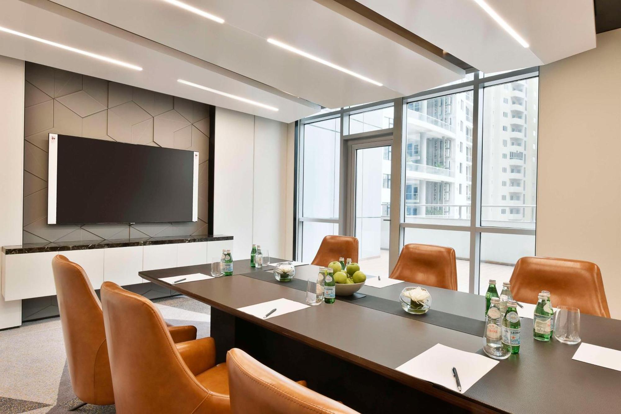 Отель Hilton Bahrain Манама Экстерьер фото Meeting room
