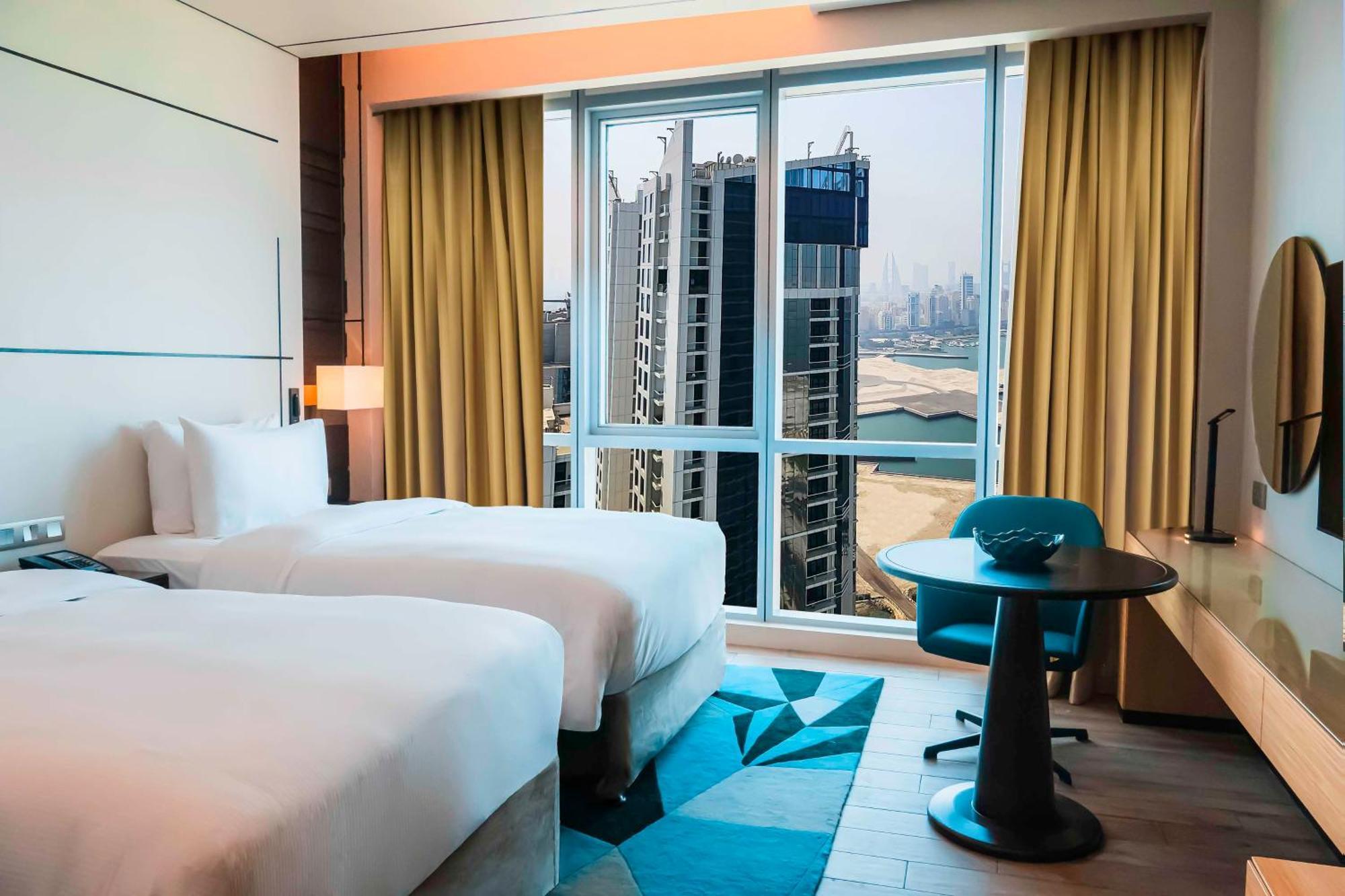Отель Hilton Bahrain Манама Экстерьер фото