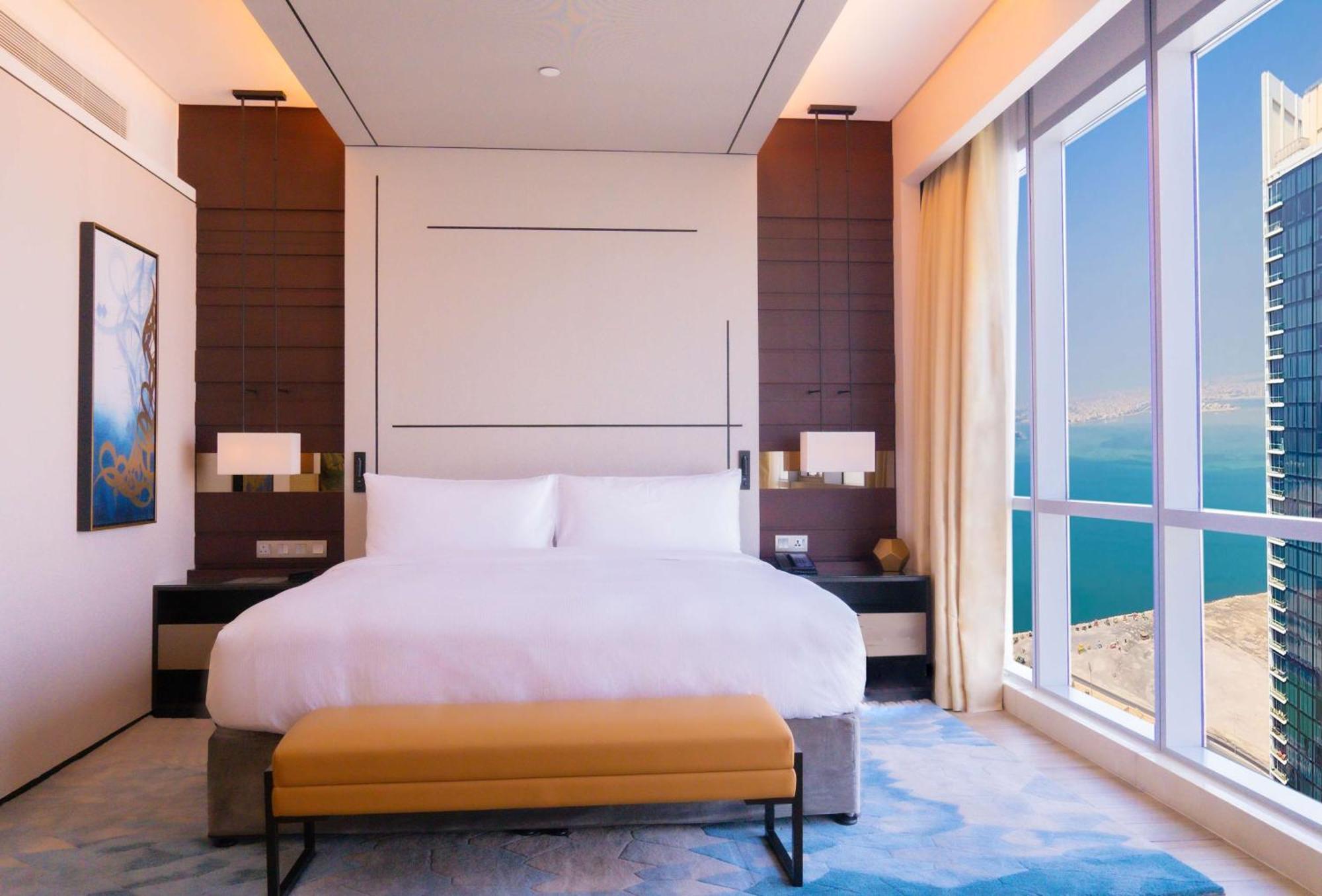 Отель Hilton Bahrain Манама Экстерьер фото
