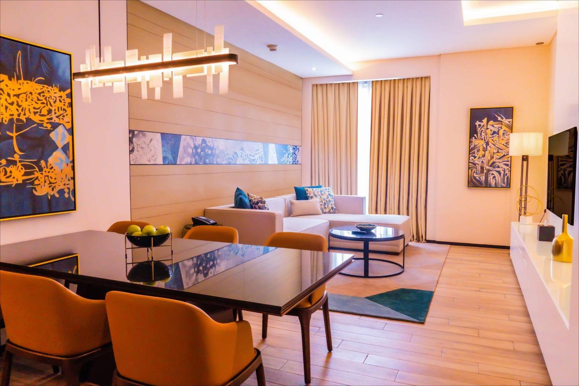 Отель Hilton Bahrain Манама Экстерьер фото